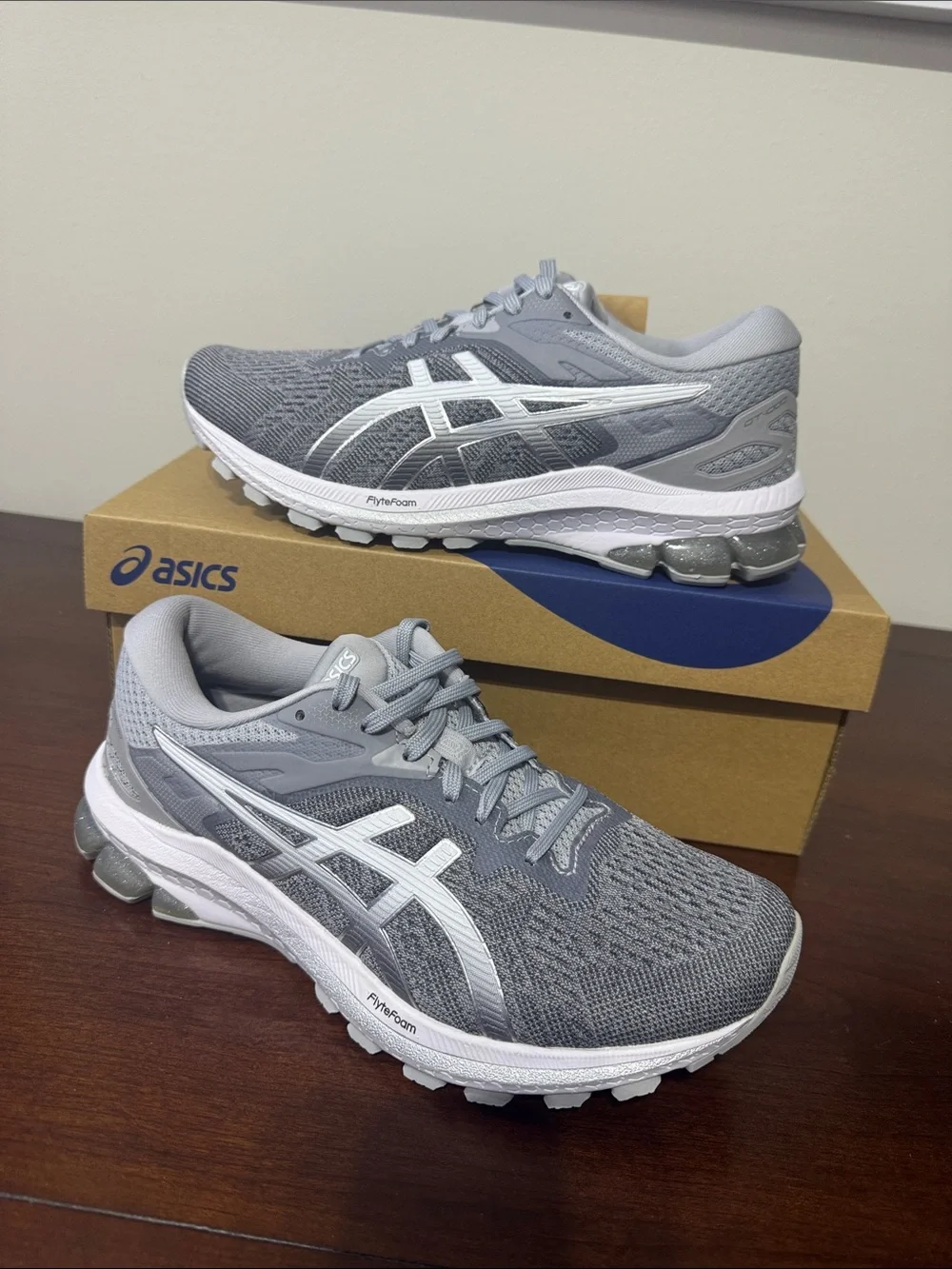 ASICS GT-1000 10 Piedmont Grey/Pure Silver Women’s Running Sneakers (New)